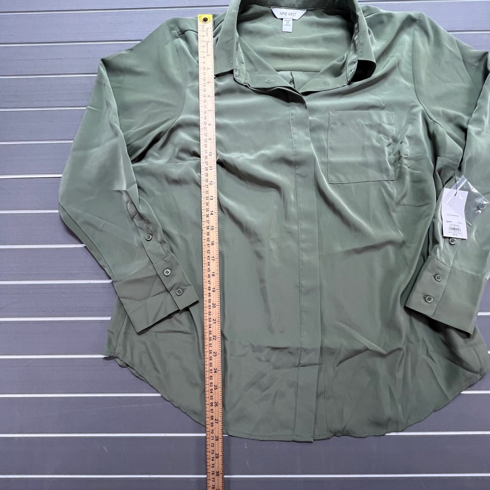 Nine West Womens Plus 0X Olive Green Button Down Shirt Long Sleeve Pocket - Picture 5 of 7